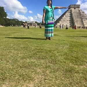 Meet your Posher, Edith